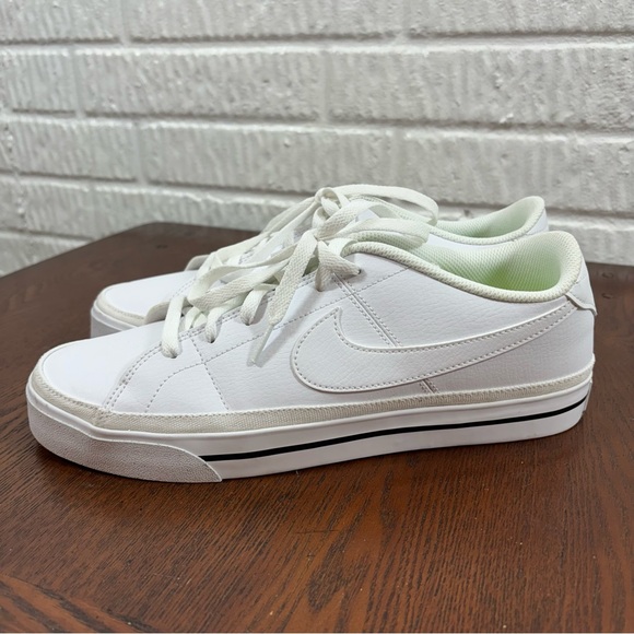 Women’s Nike Court Legacy Next Nature Black White 11.5 - Picture 2 of 9